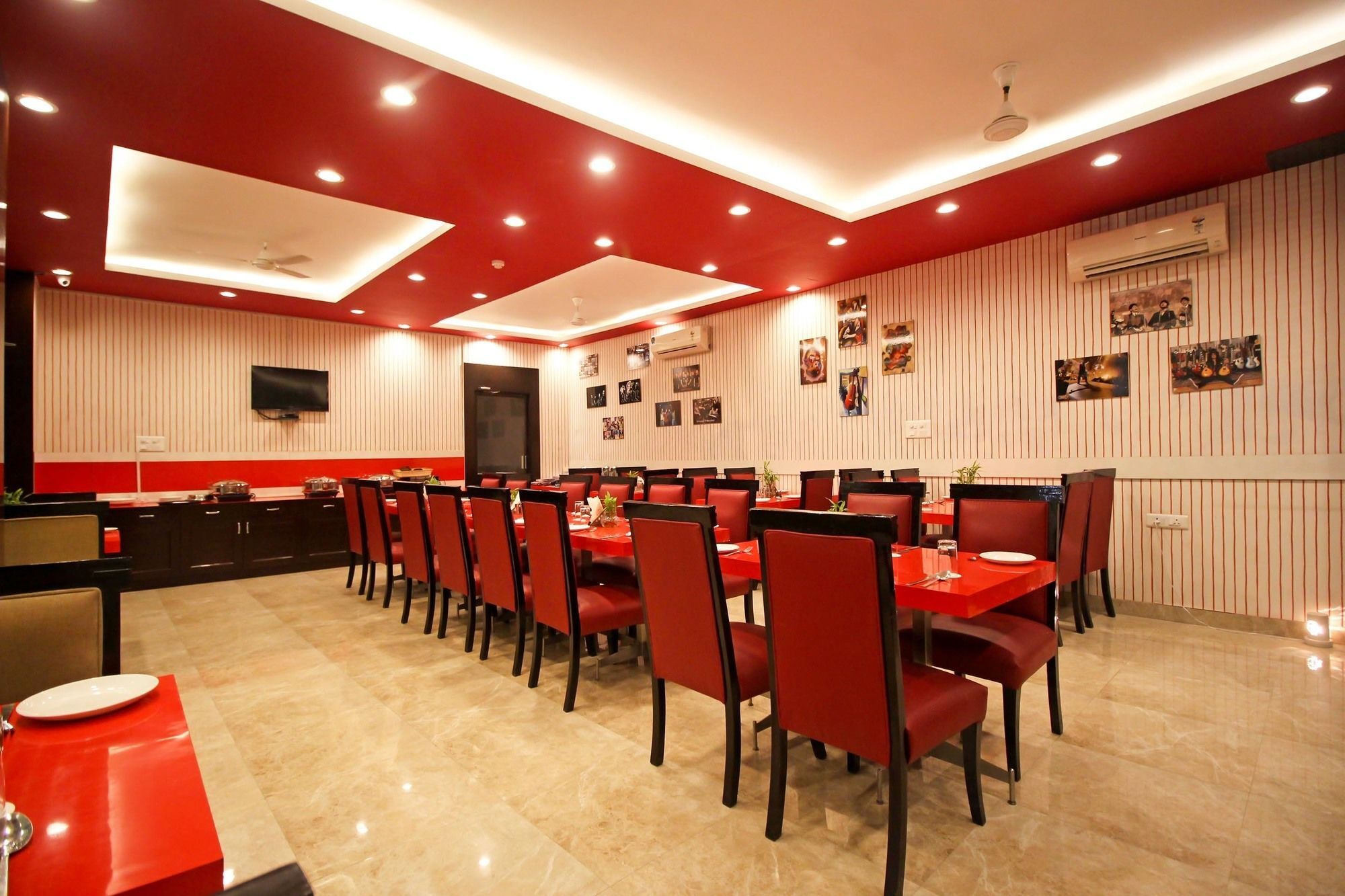 Oyo 9841 The Vivir 1 Hotel Noida Exterior foto